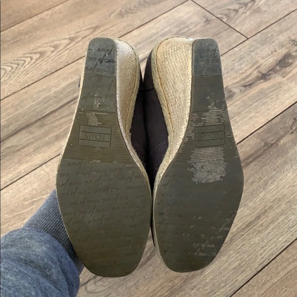 Toms Ash Wedges - Picture 4 of 5
